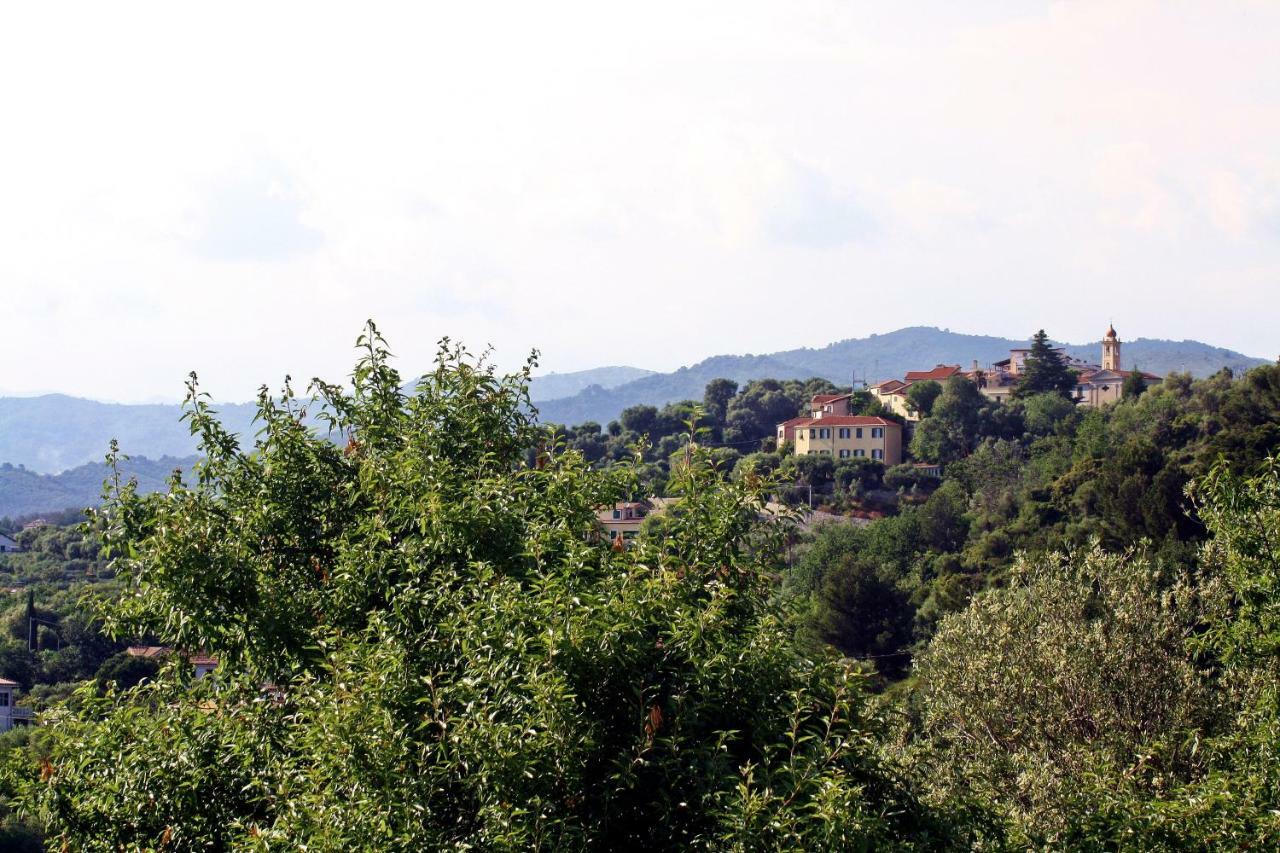 La Quercia Agriturismo อิมเปรีอา ภายนอก รูปภาพ