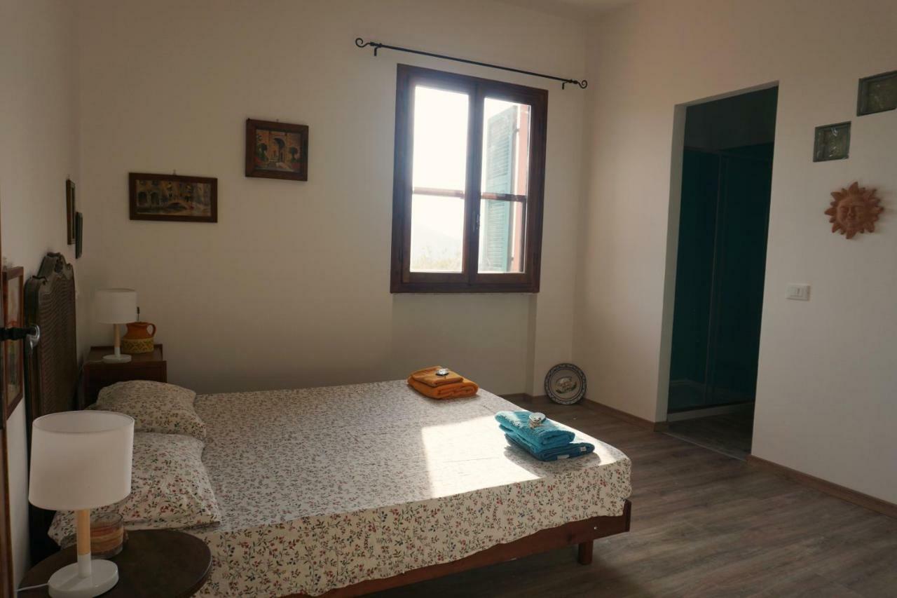 La Quercia Agriturismo อิมเปรีอา ภายนอก รูปภาพ