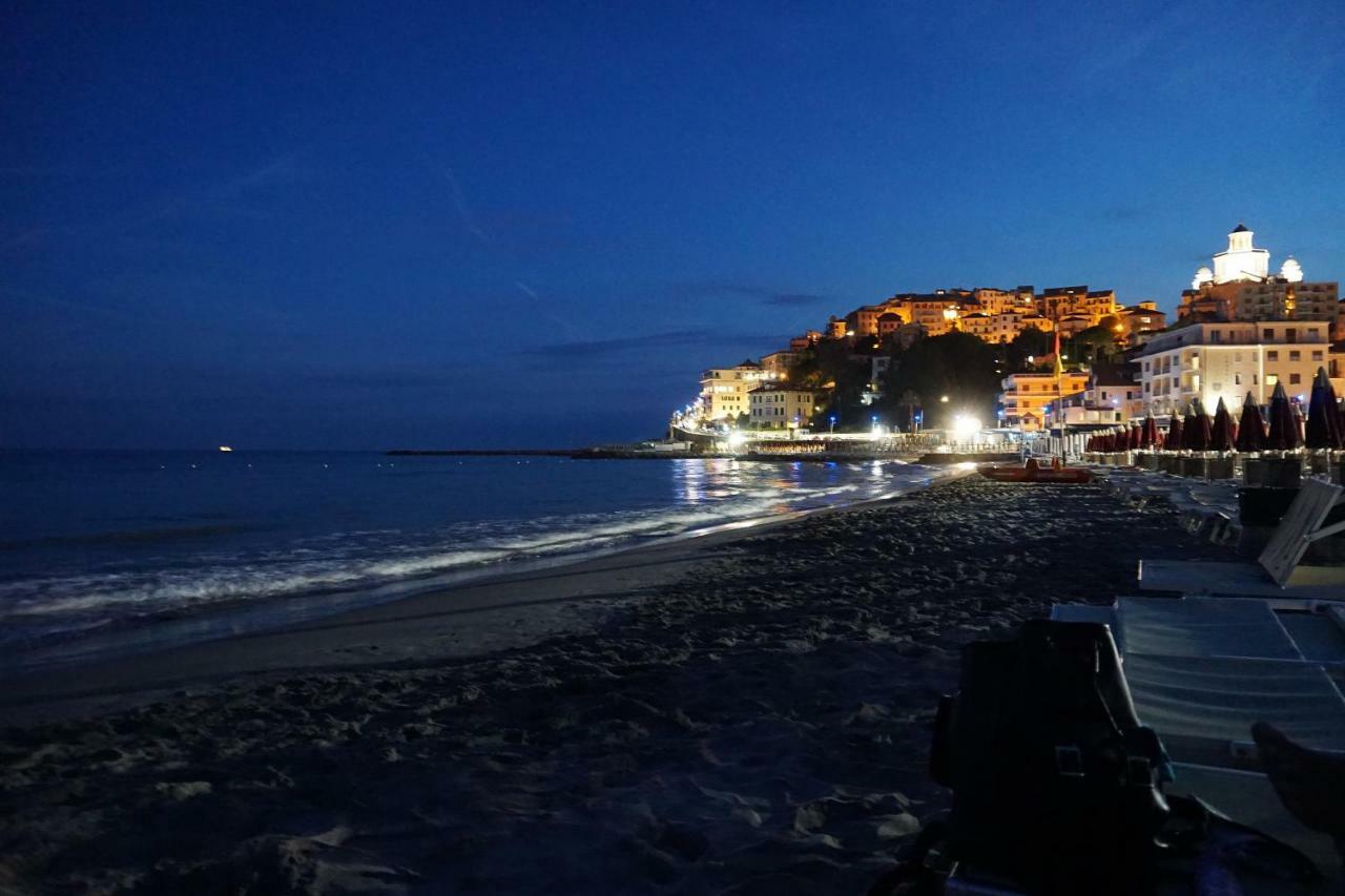 La Quercia Agriturismo อิมเปรีอา ภายนอก รูปภาพ