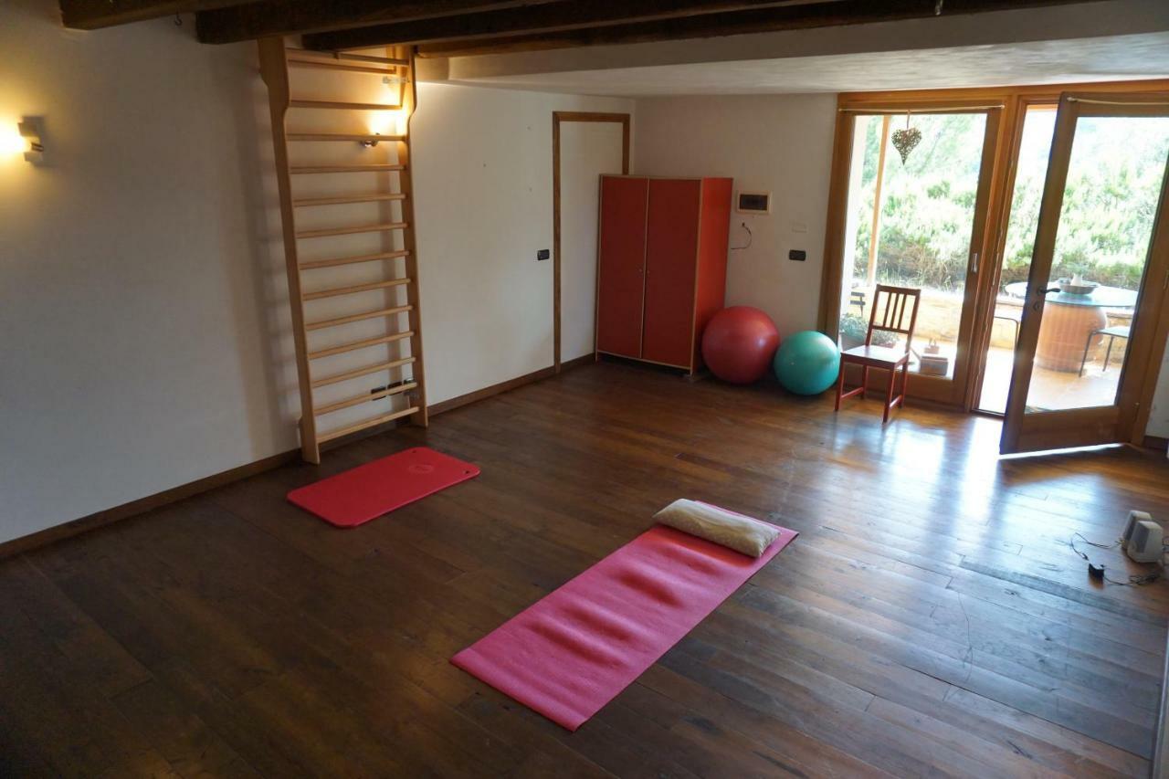 La Quercia Agriturismo อิมเปรีอา ภายนอก รูปภาพ