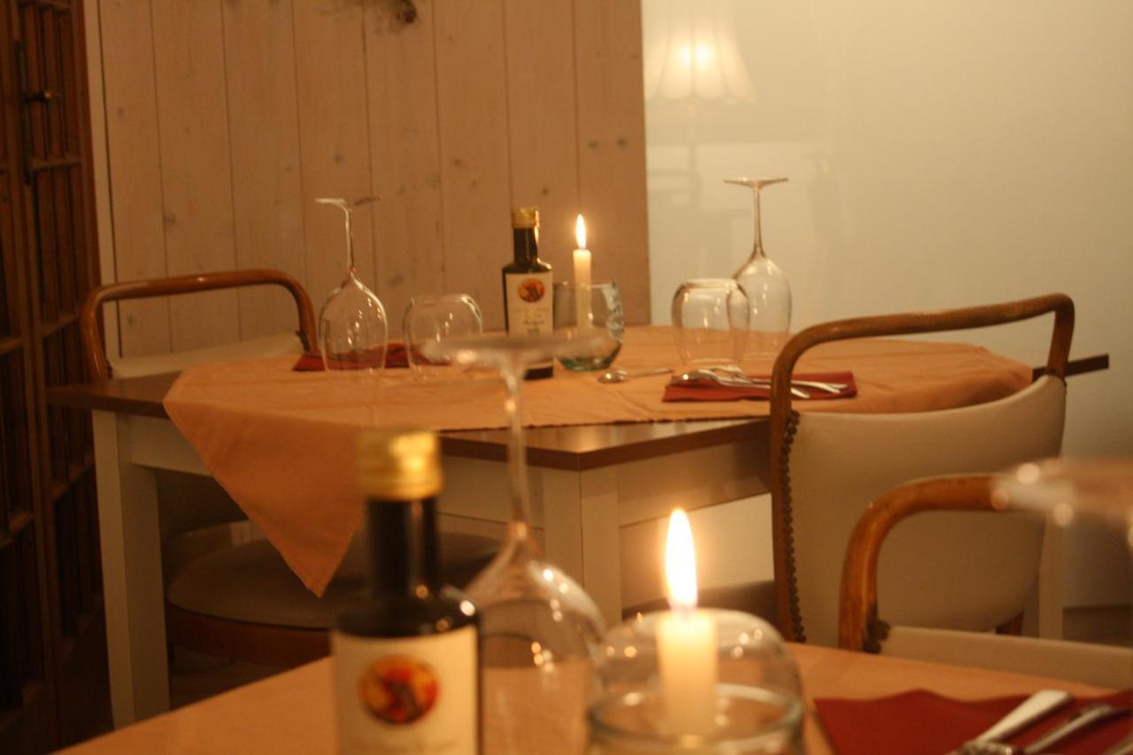 La Quercia Agriturismo อิมเปรีอา ภายนอก รูปภาพ